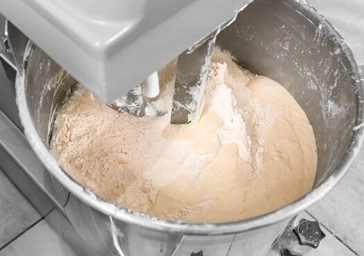 Какой тестомес лучше выбрать для профессиональной пекарни?